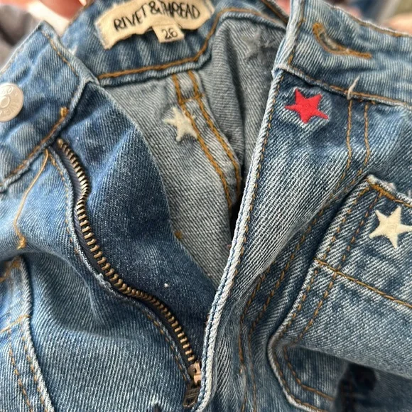 Madewell Rivet & Thread Embroidered Star Jeans - Picture 6 of 6